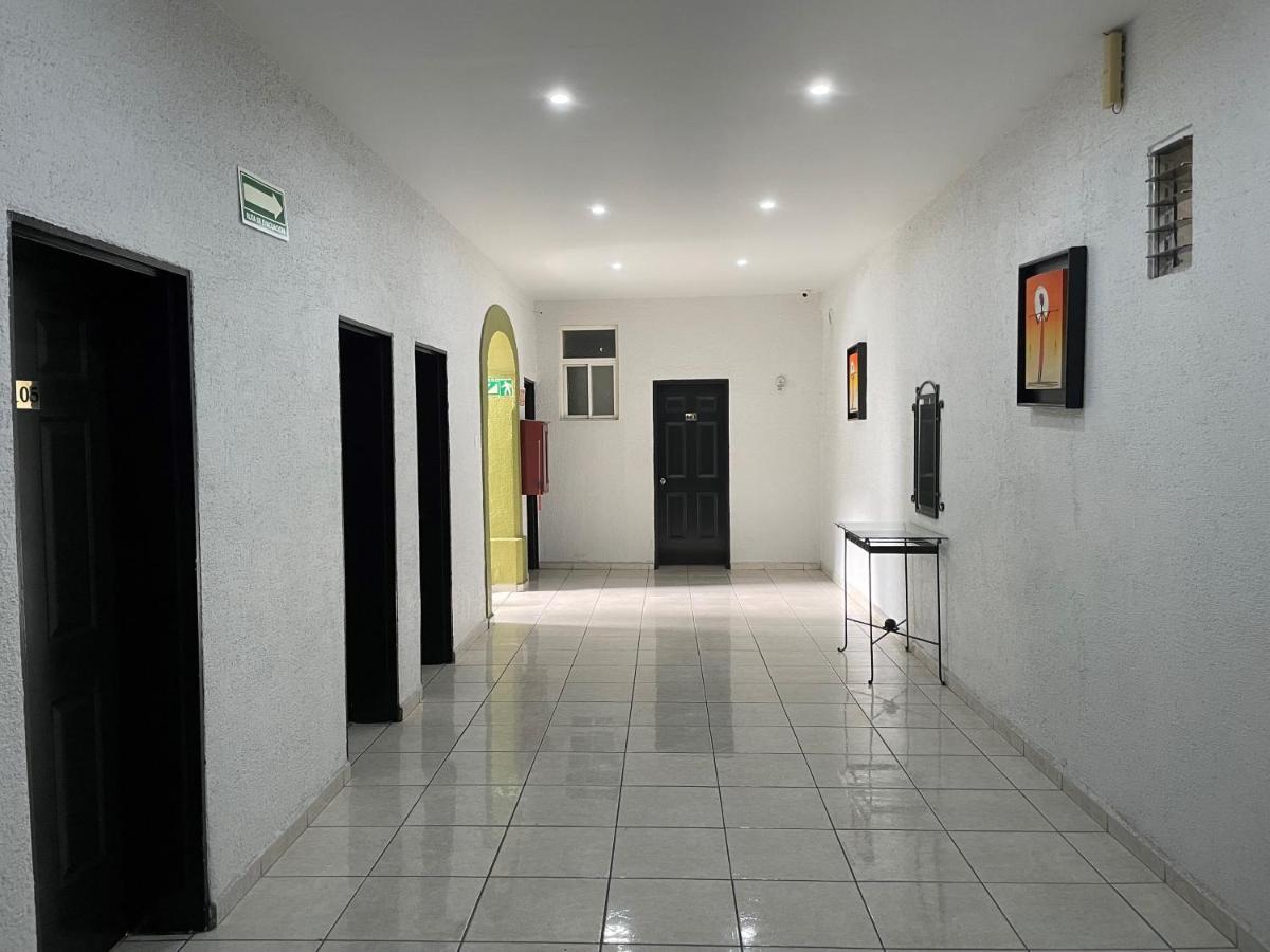 Hotel Vigo Guadalajara Extérieur photo